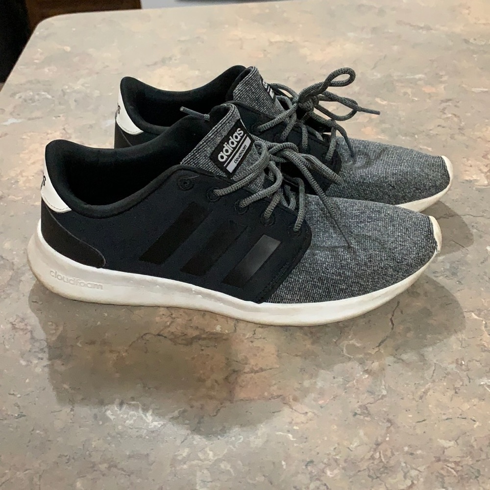Adidas tennis shoes
